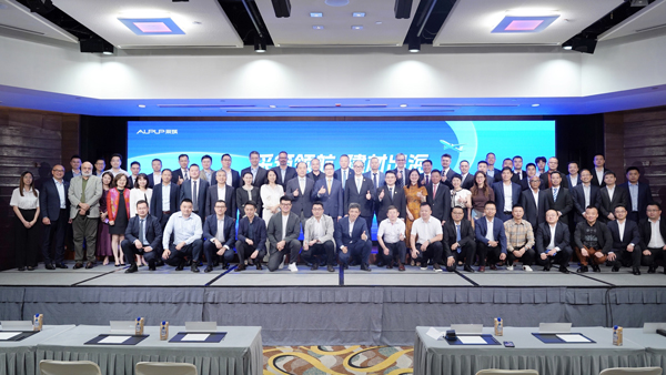 ���������ʽ���ͬ�ˡ���ʽ���裡yl23455���³�Ϊ������Ա��λ